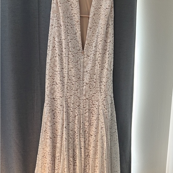 LULU’s new Wedding / Elopement/ Prom Dress - Picture 6 of 6